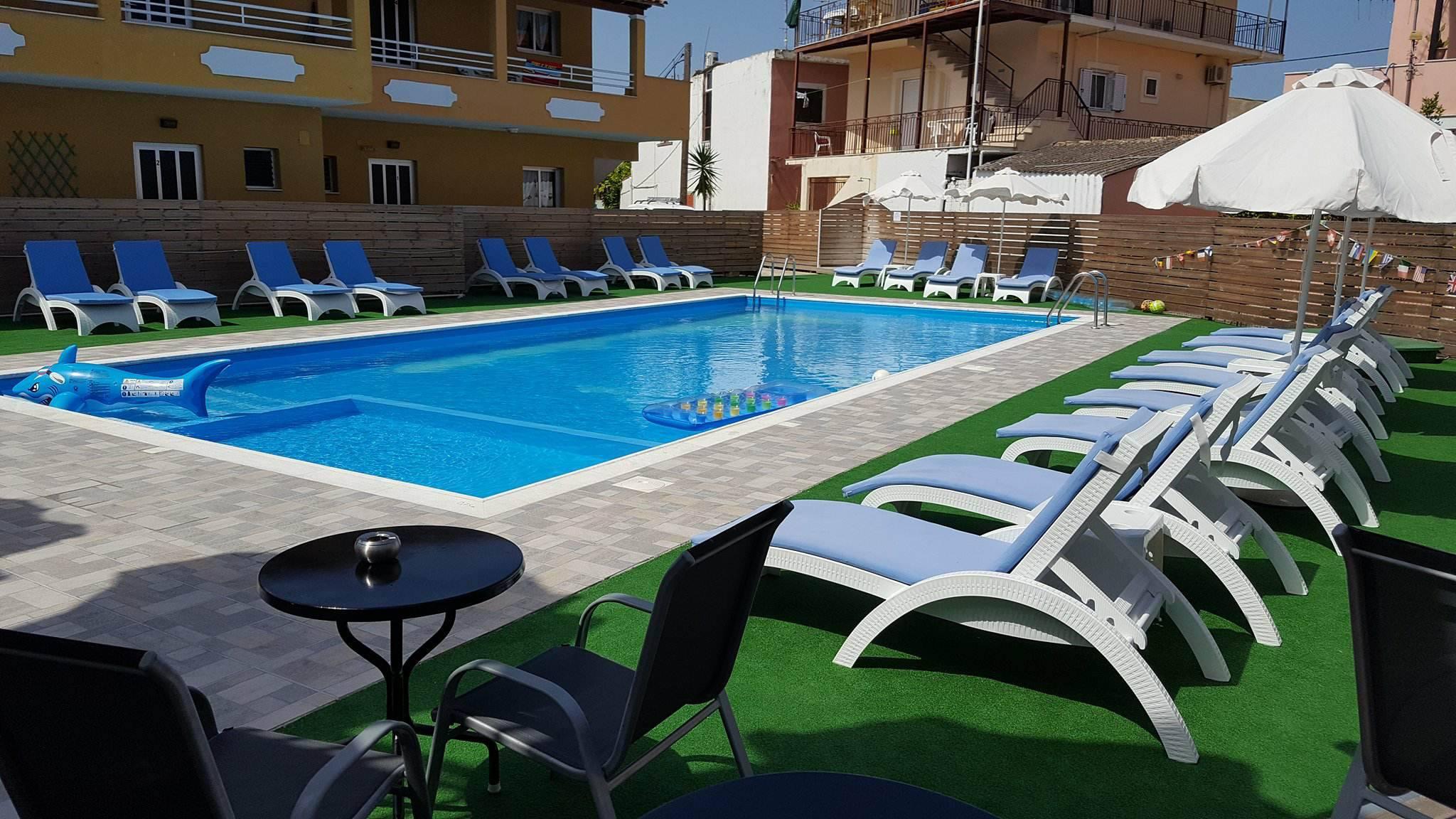 Pearl Apartment